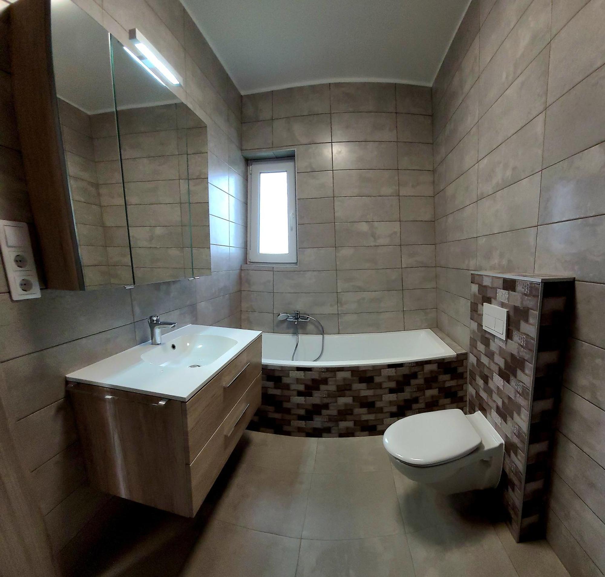 Zea Apartmanhaz Balatonfenyves Exterior foto